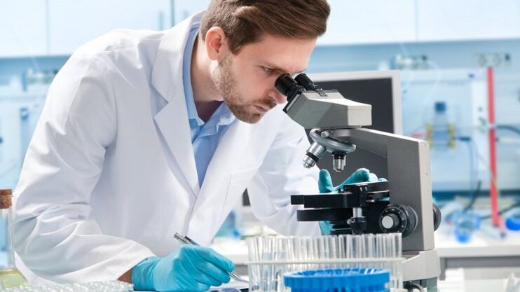 diagnosticarea paraziților umani la microscop